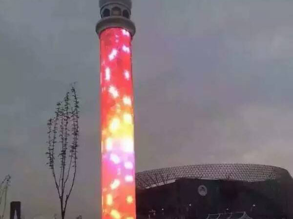 ���̰���