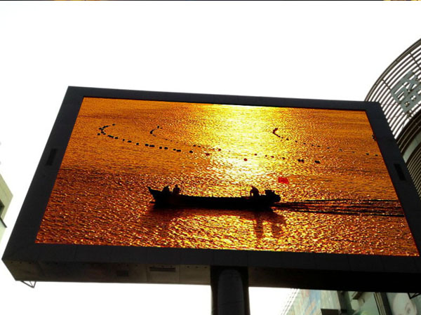 ���̰���